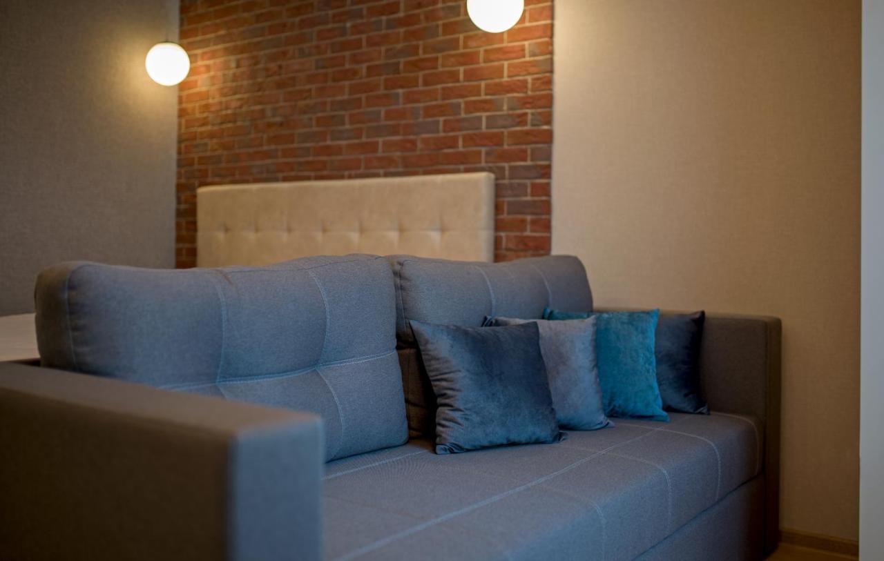 Modern Apartmetns In Town Center Poltava Exterior photo